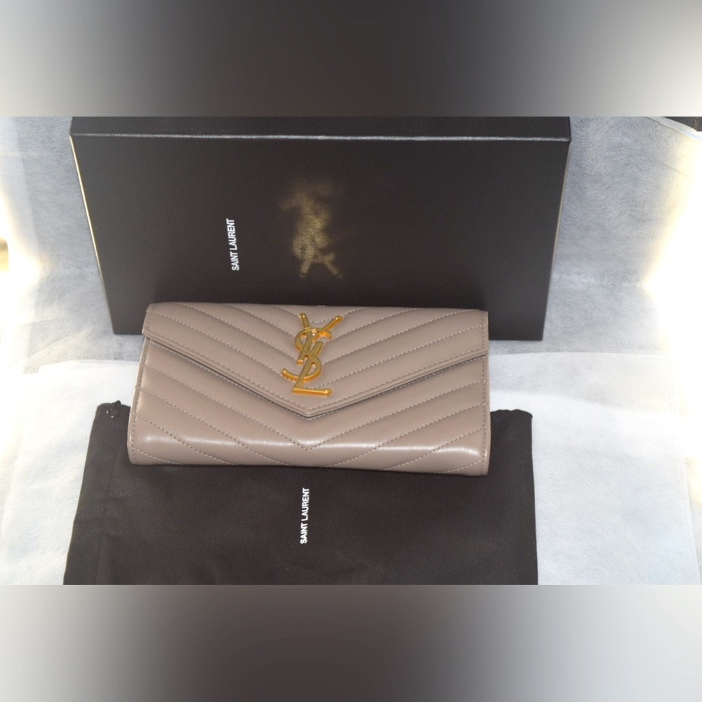 YSL CASSANDRE MATELASSÉ LARGE FLAP WALLET